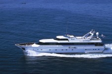 Charter yacht�PARADIS
